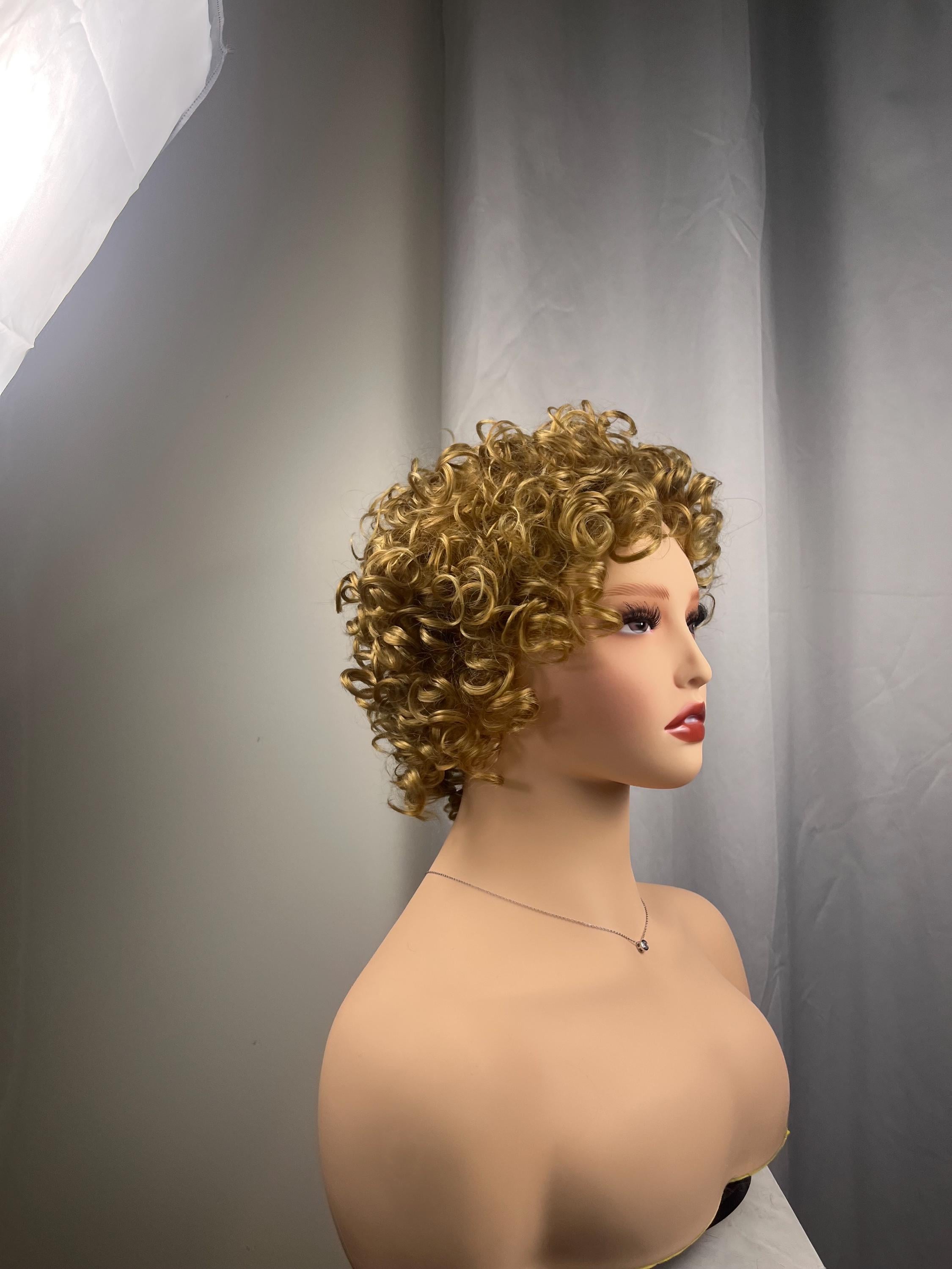 Blonde curly Afro wig Premium Synthetic fiber wig long wig for women hair loss alopecia